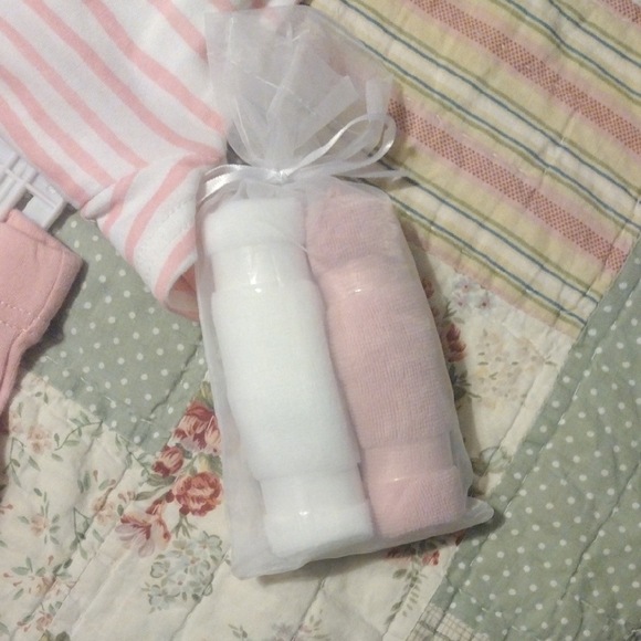 Pink Baby Outfit Set with Rainbow Bib - Picture 9 of 9